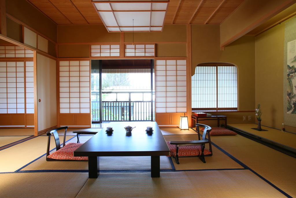 Hotel Senjukaku Yamanouchi  Exterior foto