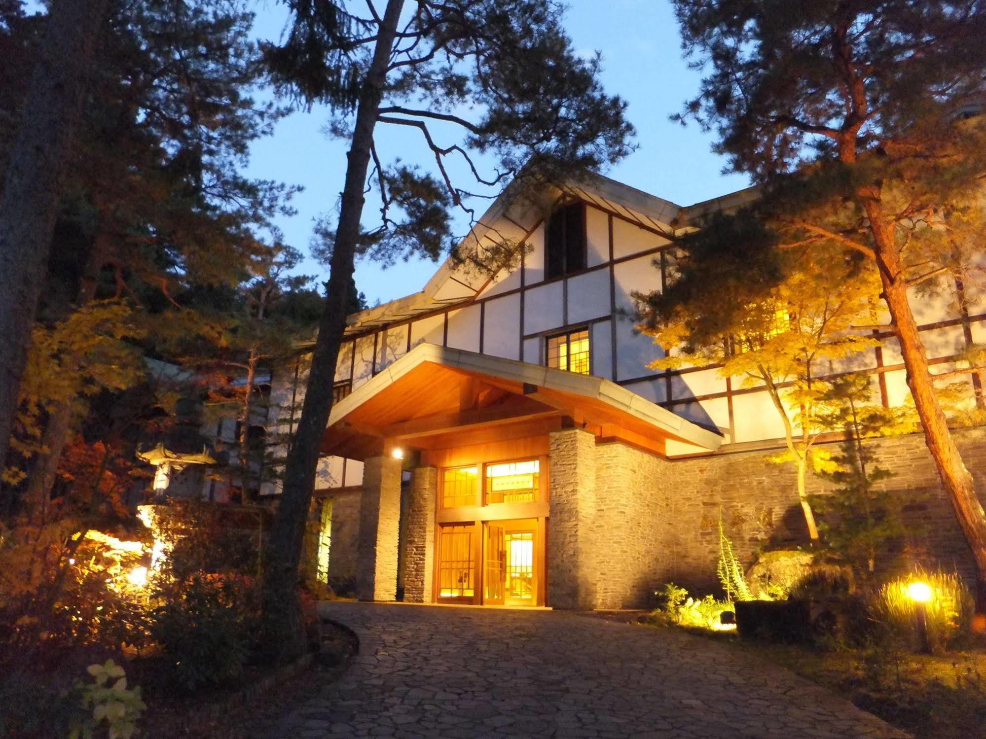Hotel Senjukaku Yamanouchi  Exterior foto